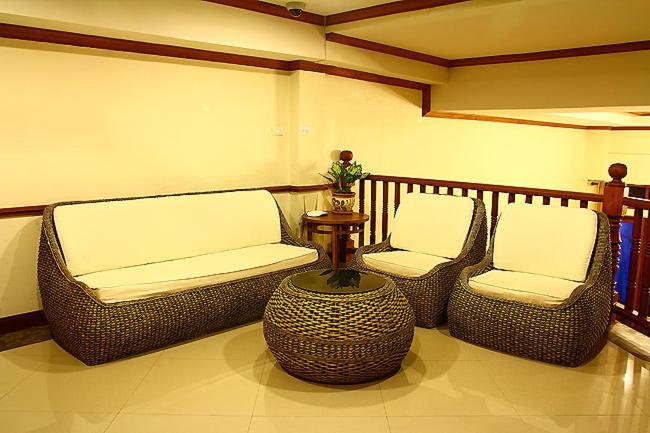 Phoothawee House Hotel Chiang Mai Exterior photo