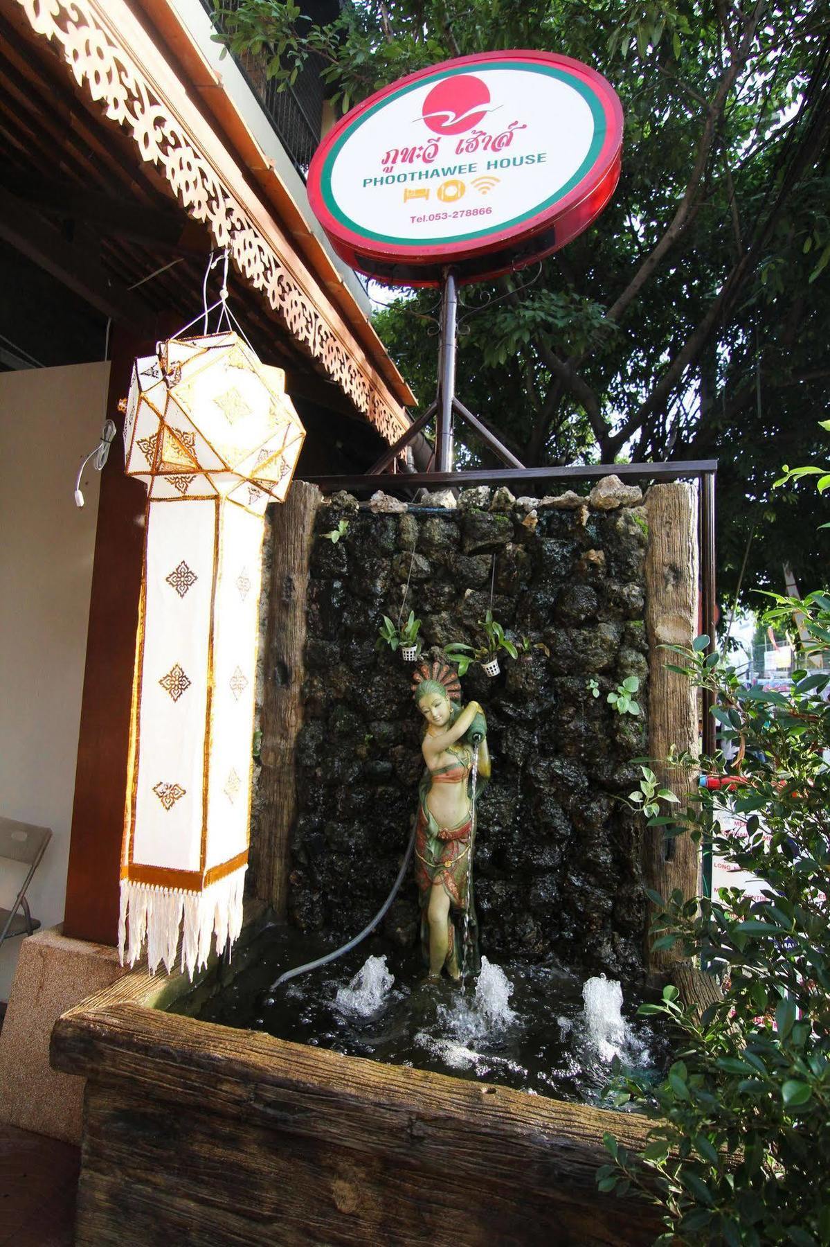 Phoothawee House Hotel Chiang Mai Exterior photo